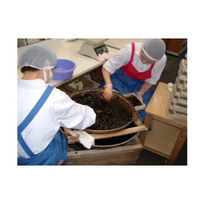 お多福豆　400g箱詰め×8セット 和菓子 煮豆 そら豆 幸せはこぶだるまの福菓子 贈り物