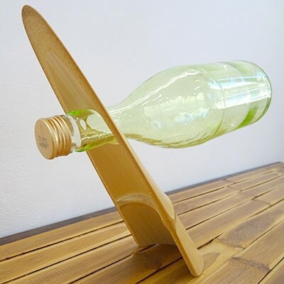 京都の竹垣職人が作った、竹のボトルスタンド・白竹