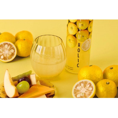 生の柚子果汁を生詰めで生産したフレッシュリキュール　YUZU HOLIC
