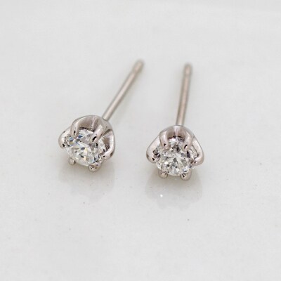 プラチナ Pt900 0.40ct 天然ダイヤモンドスタッドピアス|cop-3-pt