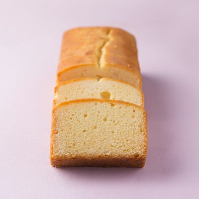 近江米と日本酒の「みずかがみ」パウンドケーキ