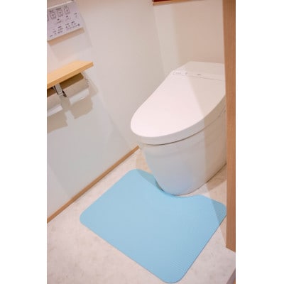 洗濯いらず、ずれない、抗菌のふく楽　トイレマット　ミルキーブルー