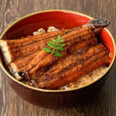 鹿児島産うなぎ蒲焼(無頭)156～185g×3尾(たれ+山椒付)