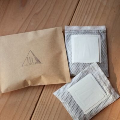 【受付9/30まで】111coffee　スパイスチョコナッツ(5袋)・ドリップバッグ(5袋)セット