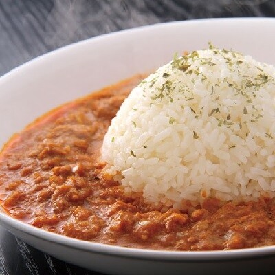 塚原牧場の幻の豚「梅山豚」のキーマカレーセット