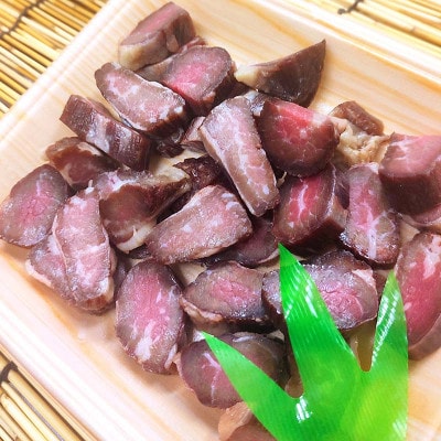 この地に伝わる独自の牛肉文化、津山名物 いぶし銀の【自家製 干し肉】250g
