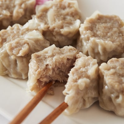 肉の旨味が際立つ!ダイヤモンドポークの麹漬け3種セット(3種類×各2枚)　弥勒寺焼売 付き
