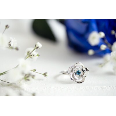Blue Rose Pt トパーズ ダイヤモンドリング(9号)