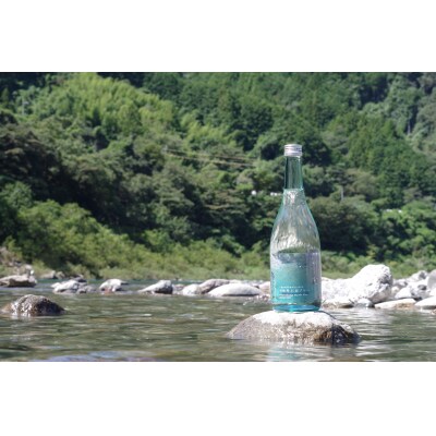 司牡丹・仁淀ブルー 720ml