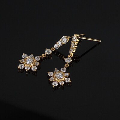 K18YG ダイヤ0.8ct ブリリアントピアス PNI-314AB YGNW