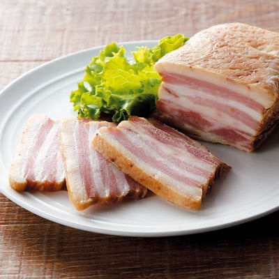 【毎月定期便】子供に食べさせたい無添加ベーコン&ハム&パンチェッタ吊焼き全3回