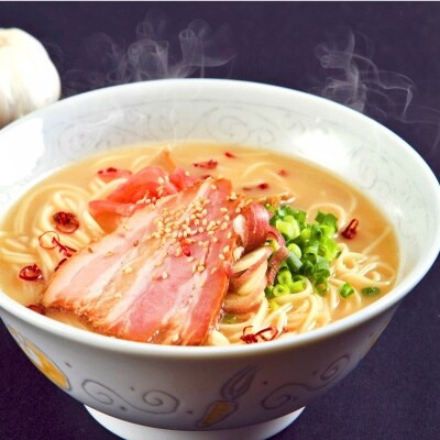 博多風とんこつ味 & ピリ辛豚骨スープ　かすり化粧箱入(各8人前)×2箱【202609】