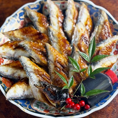 【大型サイズ・カット済み】国産うなぎ蒲焼 すぐ食べられる職人焼き(1本)