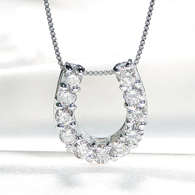 Pt ダイヤ馬蹄0.30ct　PN　325717