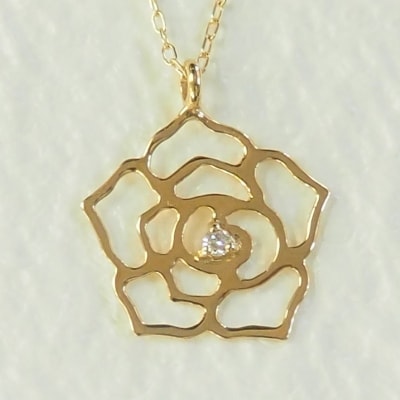 K18　ダイヤモンド　薔薇ペンダントネックレス　　　HH018729