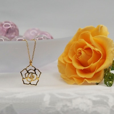 K18　ダイヤモンド　薔薇ペンダントネックレス　　　HH018729