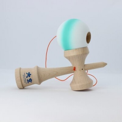 競技用けん玉「大空」Matteターコイズライン_F096