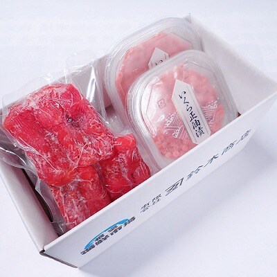 根室海鮮市場＜直送＞いくら醤油漬(鮭卵)70g×2P、辛子明太子300g A-28153