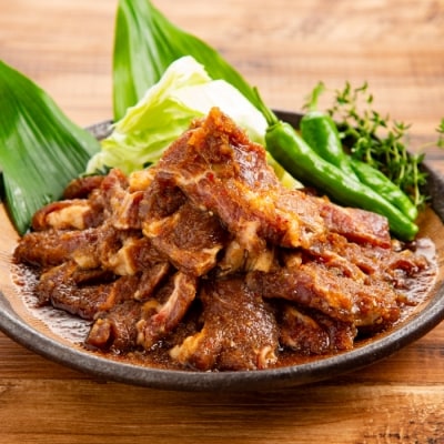 厚切りラム肩ロース味付けジンギスカン640g