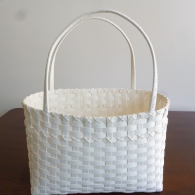 手作りのカゴ 3点セット(白&レンガ)