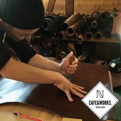 レザークラフト:真鍮シャックル本革レザーキーホルダー(ブラック)