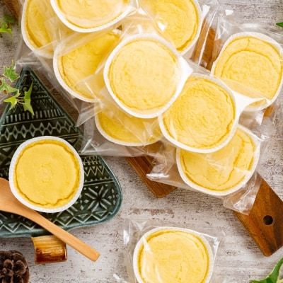 「ムニュムニュ(15個入)」不思議な食感で濃厚なミニ焼チーズケーキ