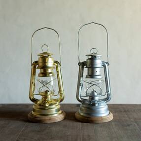 LANTERN ZA 78/276 ナチュラルブラウン色 ランタン用台座 アウトドア キャンプ