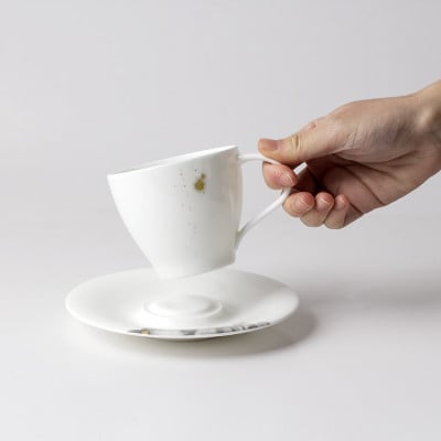【NIKKO】ペアカップ&ソーサーセット 「墨の瞬・煌」《ニッコー食器》(11115-CC00)