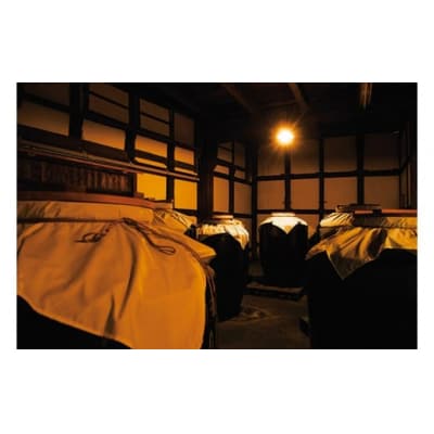 麦焼酎本来の香りと旨味を感じる大分むぎ焼酎「丹生島」黒麹