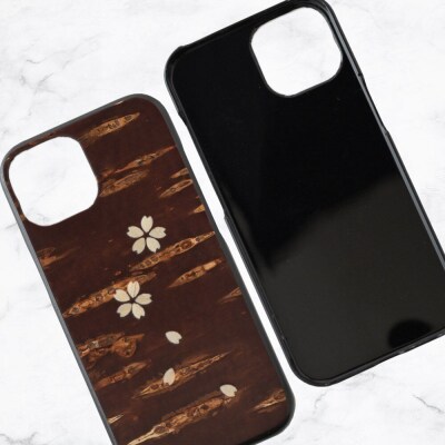 角館樺細工 《樺細工 八柳》 iPhone 15 ケース (桜)|02_kdk-0k1501b