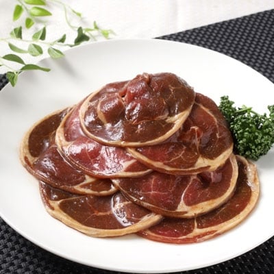 真心お肉屋さんのうめぇ～ジンギスカン ひつじの誘惑 味付ラム肉(ロール)900g F4F-0723