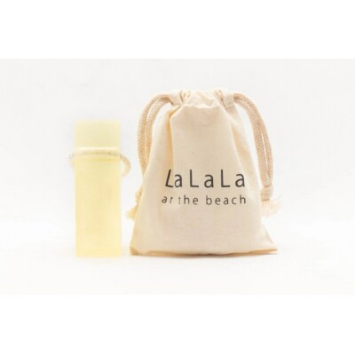 フカヒレコラーゲン石鹸(石鹸用ロープ付き) [浜辺のLaLaLa 20563562]