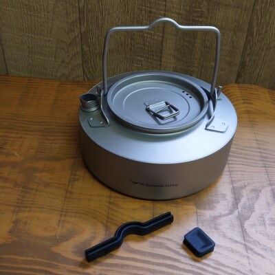 チタン ケトル 600-800 キャンプやアウトドアで使えます