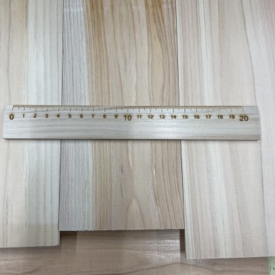京都府産のヒノキから作った 木の定規 1枚 (20cm)