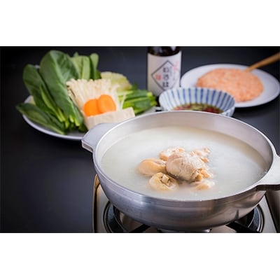 60年以上続く老舗【博多味処いろは】の水たきセット