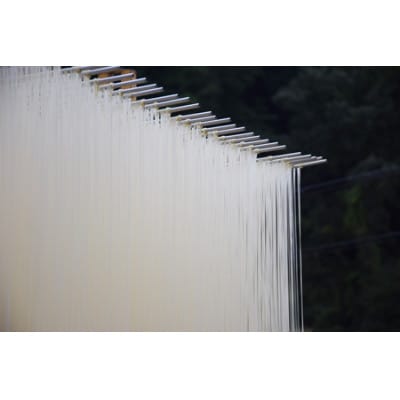 三輪そうめん 細物 1kg 化粧紙箱 無添加 芳岡の手延べ素麺 こだわりの天日干し 二昼夜寒造り製法