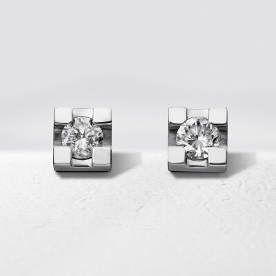 プラチナ900 ダイヤモンド ピアス Eis(アイス)(b230-001)