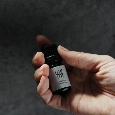 maf Essential oil Tea Tree エッセンシャルオイル　at23004