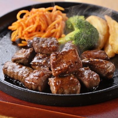 宮崎和牛 齋藤牛【約600g】黒毛和牛サイコロステーキ[2256]