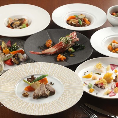道東を味わうフレンチディナー 2名様 フランス料理 コース料理 ディナー 旅行 F4F-8374