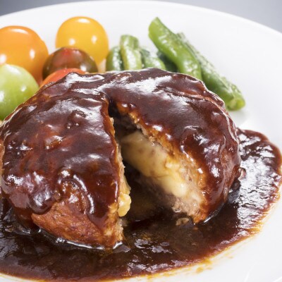 肥後の赤牛のチーズインハンバーグ (150g×8個)(高森町)