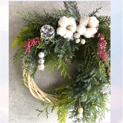 フレッシュグリーンのクリスマスリース 1個