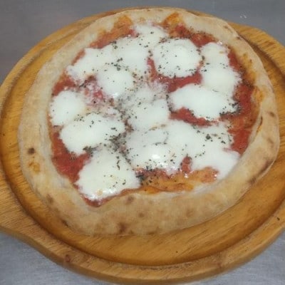 マルゲリータ　約21cm×3枚セット　高山村産小麦粉ハナマンテン100%使用の手作りピザ