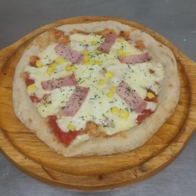 ミックスピザ　約21cm×3枚セット　高山村産小麦粉ハナマンテン100%使用の手作りピザ