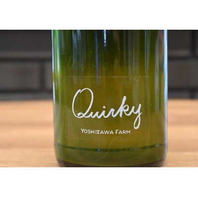 微炭酸シャルドネ　Quirky 750ml