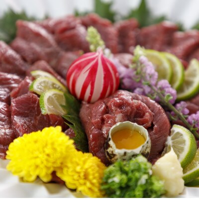 馬ヒレ肉約1000g　馬刺し・ステーキ用(和水町)