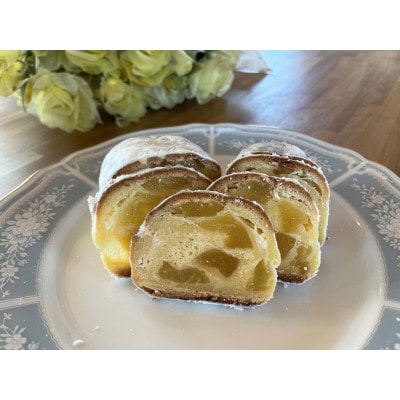 パイナップルクリームチーズシュトーレン