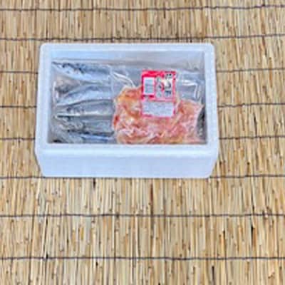 【北海道根室産】花咲かにむき身300g×1P、冷凍生さんま5尾×3P B-76009