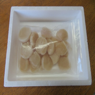 ＜12/21まで年内配送＞生冷凍ホタテ貝柱300g×1P A-59018