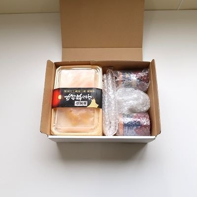 焼きほぐし鮭(鮭フレーク)100g×2本、味付け数の子白醤油110g×4Pセット A-46011